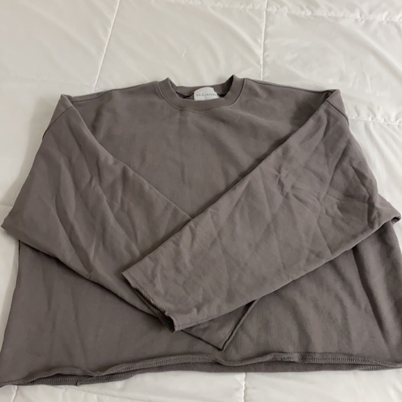 Cold Laundry Grey Crop Sweatshirt w/ Raw Edge - Picture 2 of 7